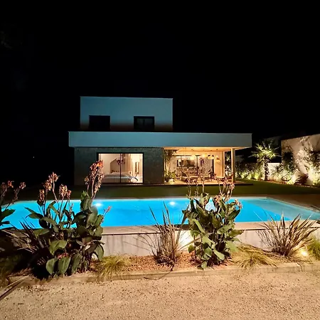 De Standing Familiale & Luxe Vila